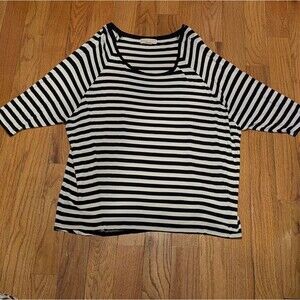 Michael Kors Black & White Striped Half Sleeve Shirt Blouse Comfy Size 1X